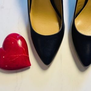 Ann Taylor Classic Navy Blue Heels EUC